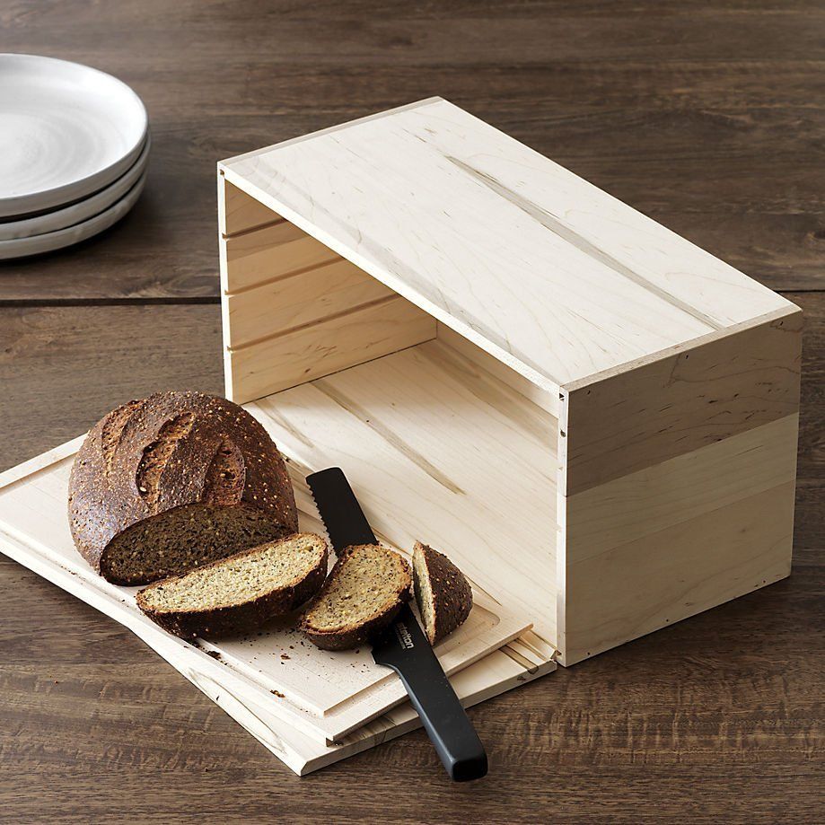 How to store bread in the kitchen?